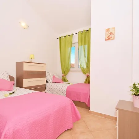 Apartmán Basic Rogoznica (Sibenik-Knin)