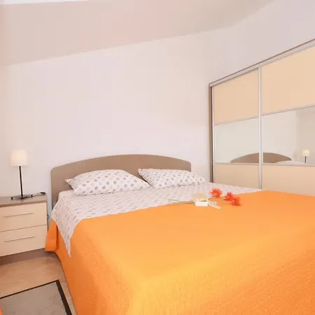 Apartmán Basic Rogoznica (Sibenik-Knin)