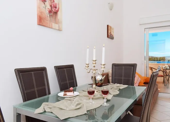 Basic Рогозница