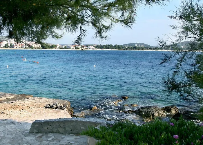 Basic Апартаменты Рогозница